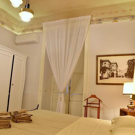 Ripa Garden Room And Suite Salernes Extérieur photo