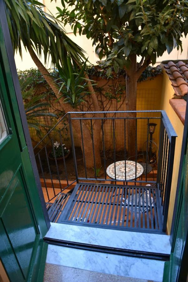 Ripa Garden Room And Suite Salernes Extérieur photo