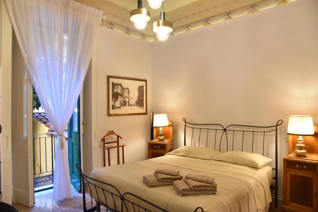 Ripa Garden Room And Suite Salernes Extérieur photo